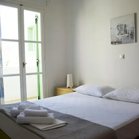 Apartment Naxos Olive & *