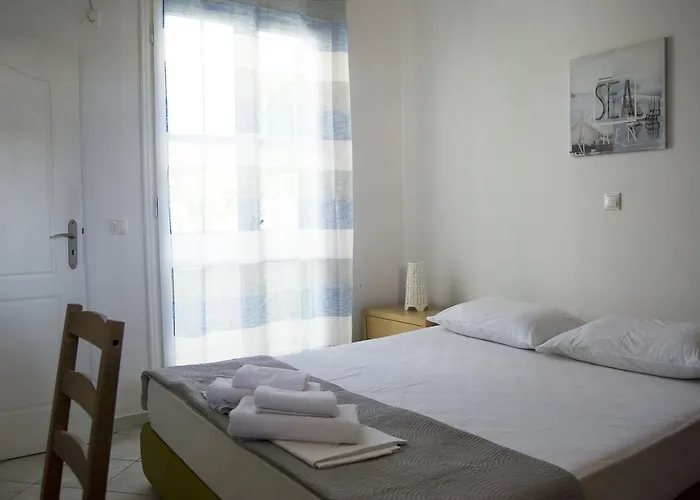 Naxos Olive & Apartment Engares