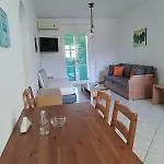 Naxos Olive & Apartment *