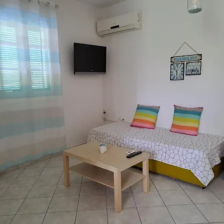 Apartment Naxos Olive & *