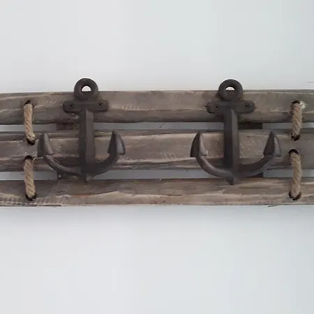 Naxos Olive & Апартаменты Engares