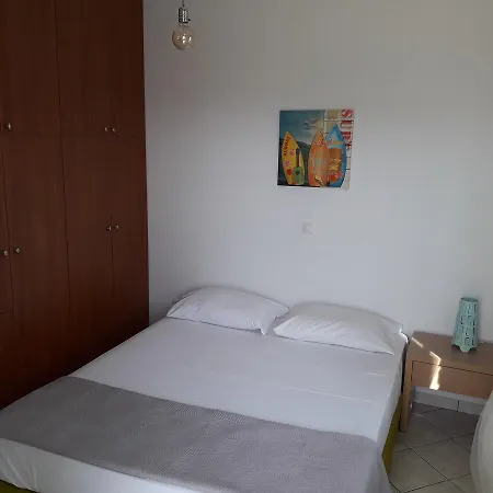 Naxos Olive & Апартаменты