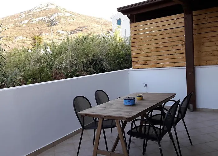 Naxos Olive & Apartment Engares