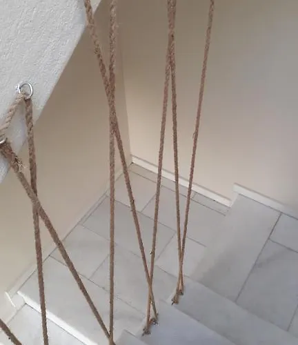 Naxos Olive & Engares