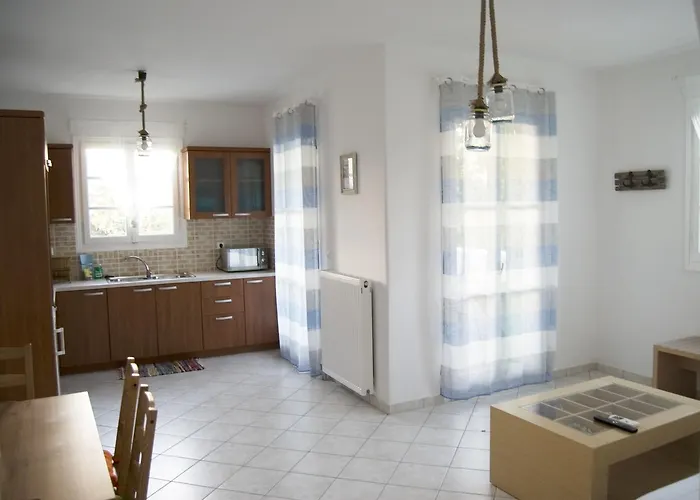 Naxos Olive & Apartment Engares